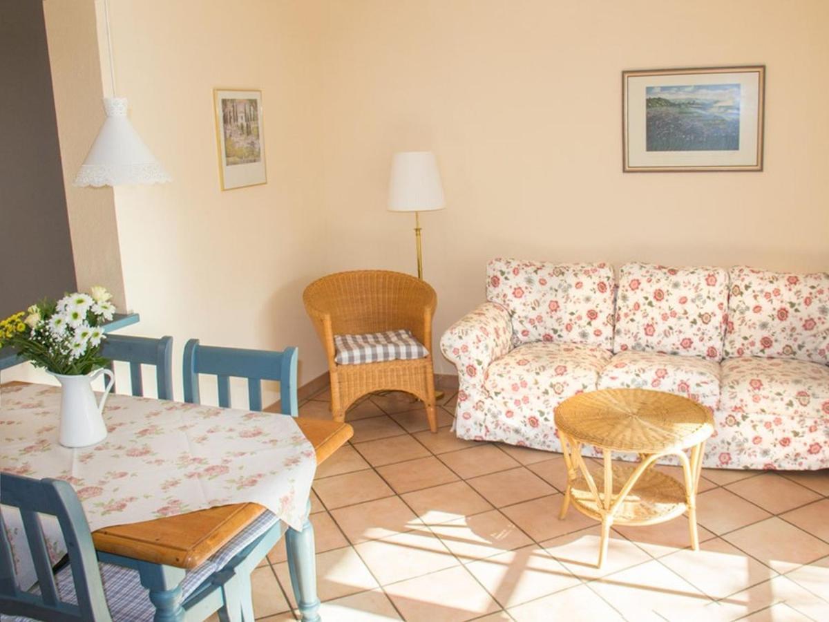 Schloesschen Im Weinberg Apartment เมียร์สบวร์ก ภายนอก รูปภาพ