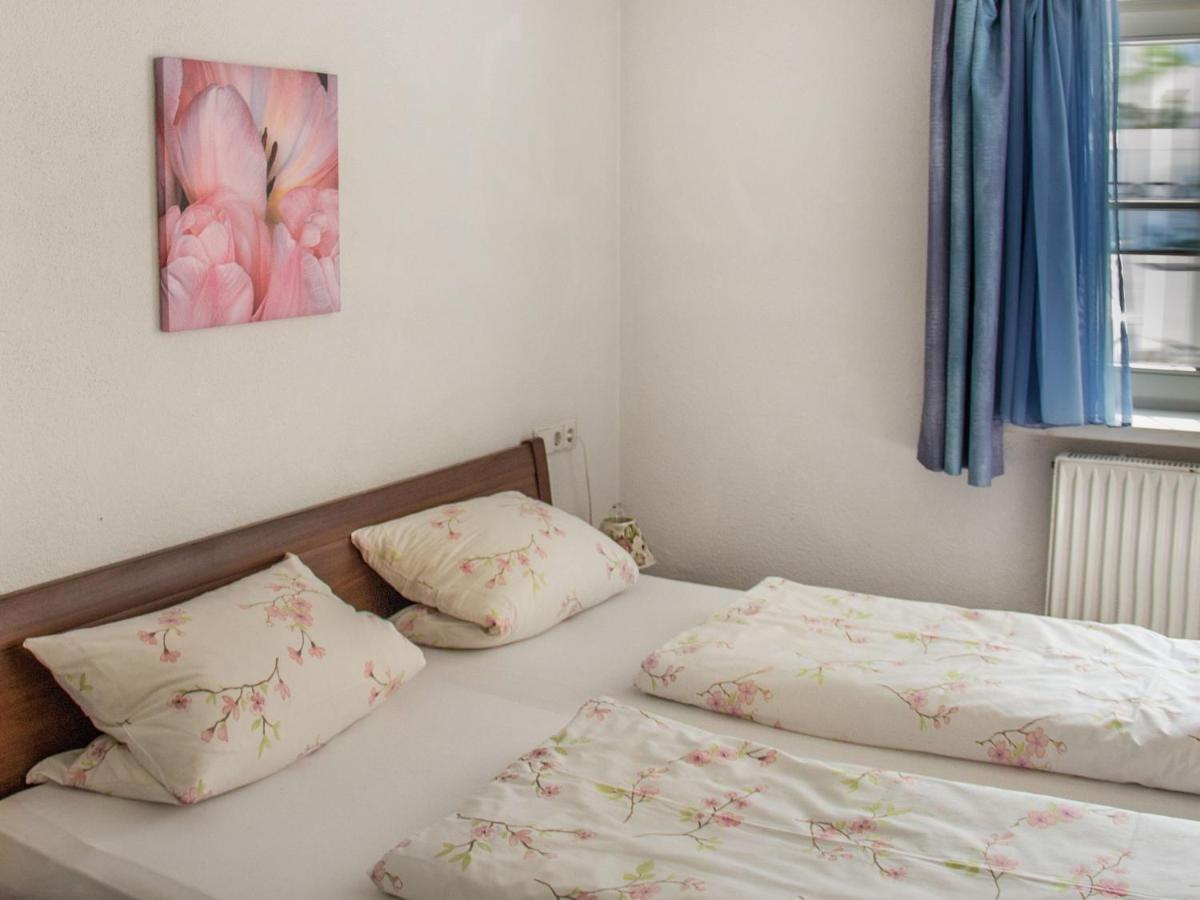 Schloesschen Im Weinberg Apartment เมียร์สบวร์ก ภายนอก รูปภาพ