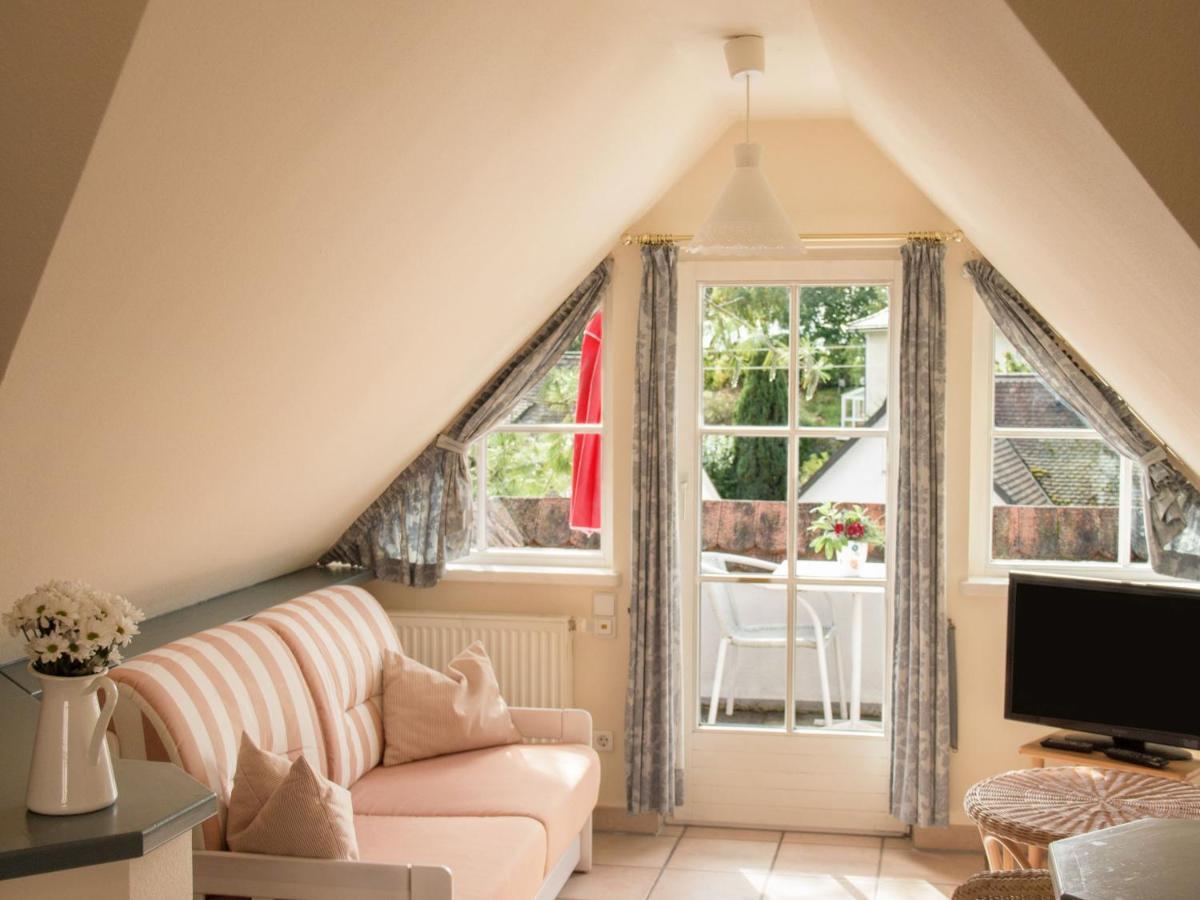 Schloesschen Im Weinberg Apartment เมียร์สบวร์ก ภายนอก รูปภาพ