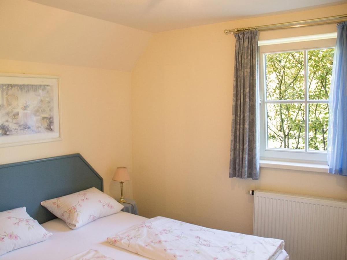 Schloesschen Im Weinberg Apartment เมียร์สบวร์ก ภายนอก รูปภาพ